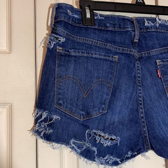 Levi's Patchwork Upcycled Cutoff Shorts W31 - Picture 9 of 16